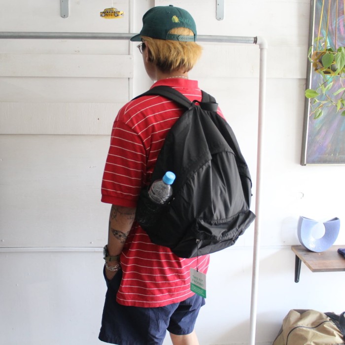 Packing RIP STOP BACK PACK | Vintage.City