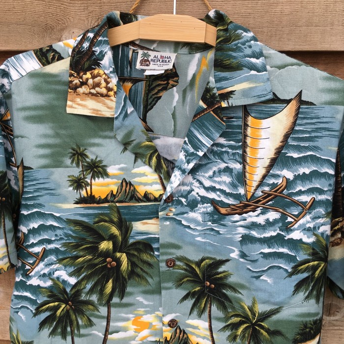 アロハリパブリック　MADE IN HAWAII U.S.A. M アロハシャツ | Vintage.City Vintage Shops, Vintage Fashion Trends