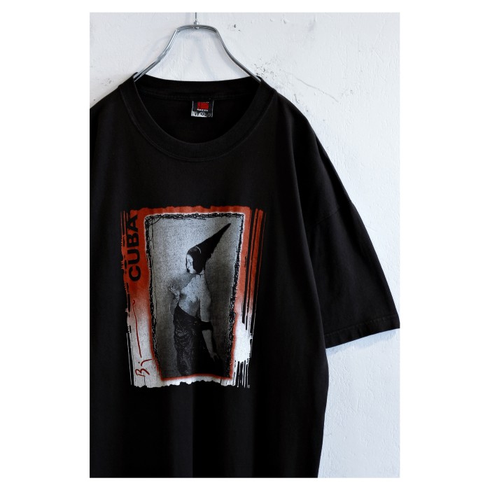 Old “Agustin Bejarano” Art Tshirt | Vintage.City 빈티지숍, 빈티지 코디 정보