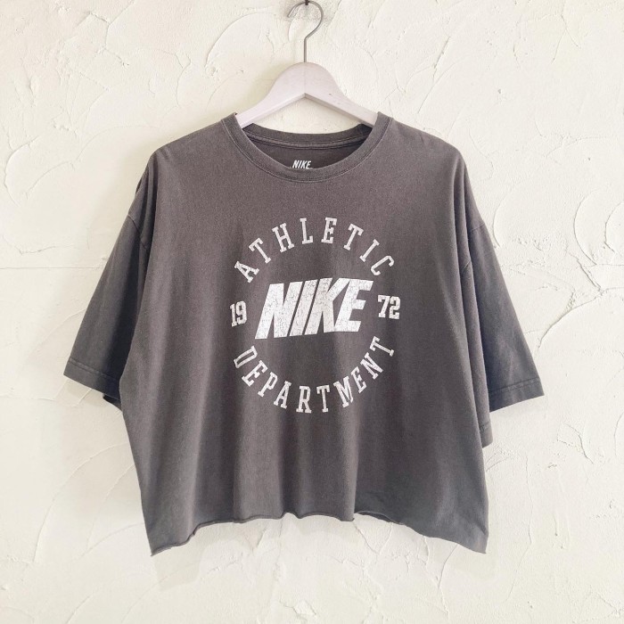 NIKE logo print cut off T-shirt | Vintage.City Vintage Shops, Vintage Fashion Trends