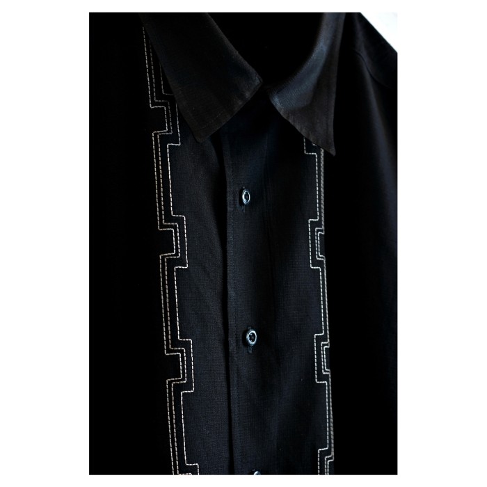 Old Embroidered Design Shirt | Vintage.City 古着屋、古着コーデ情報を発信
