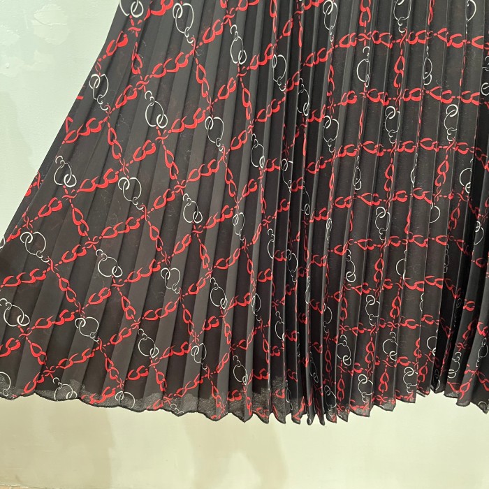 chain design pleats skirt | Vintage.City 古着屋、古着コーデ情報を発信