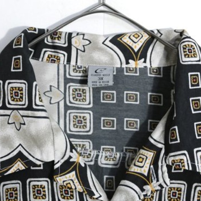 Black ethnic pattern short sleeve shirt. | Vintage.City 古着屋、古着コーデ情報を発信