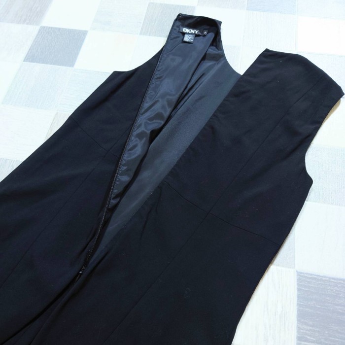 DKNY ウール スパンデックス ノースリーブ ワンピース ブラック サイズ2 | Vintage.City 古着屋、古着コーデ情報を発信