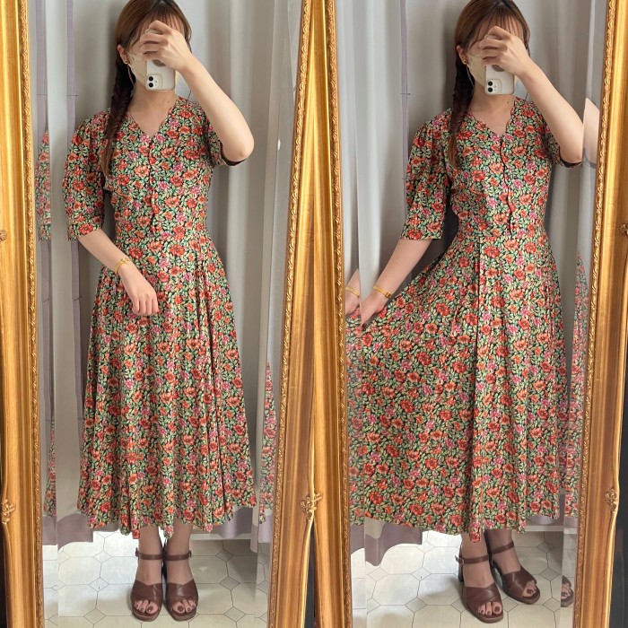 Laura Ashley scalloped floral dress | Vintage.City 古着屋、古着コーデ情報を発信