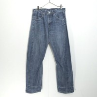 "Levi's" 3D construction engineered jean | Vintage.City 古着屋、古着コーデ情報を発信