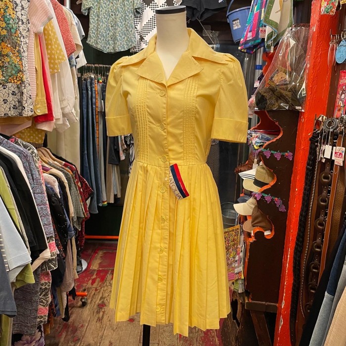 70s #deadstock #ワンピース | Vintage.City Vintage Shops, Vintage Fashion Trends