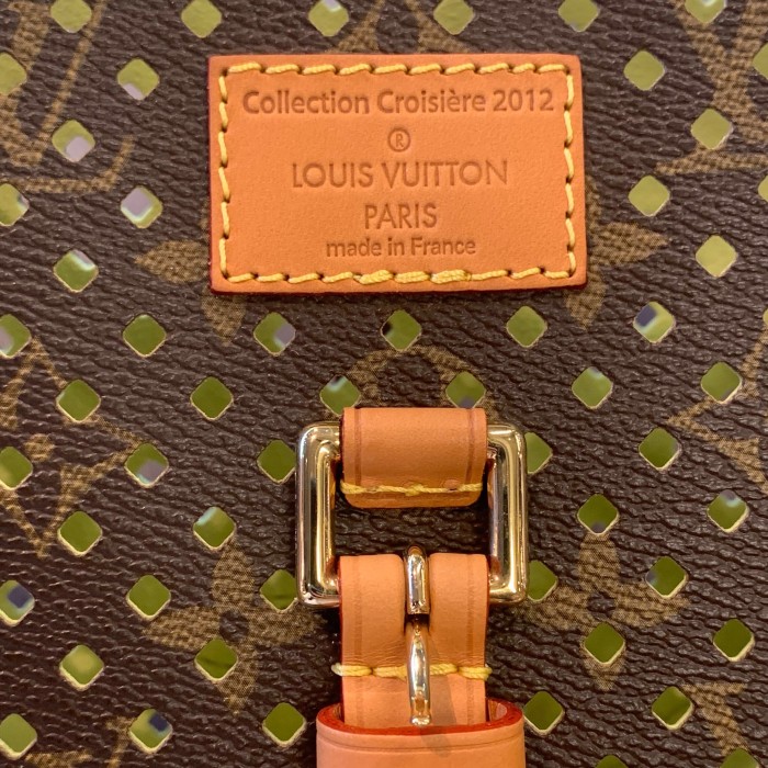 Louis Vuitton ルイヴィトン　シャンティPM モノグラムペルフォ | Vintage.City 古着屋、古着コーデ情報を発信