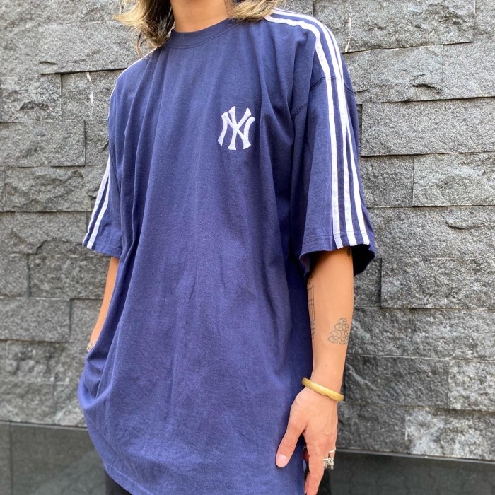 90s adidas 青×白ライン Tシャツ 刺繍ロゴ vintage