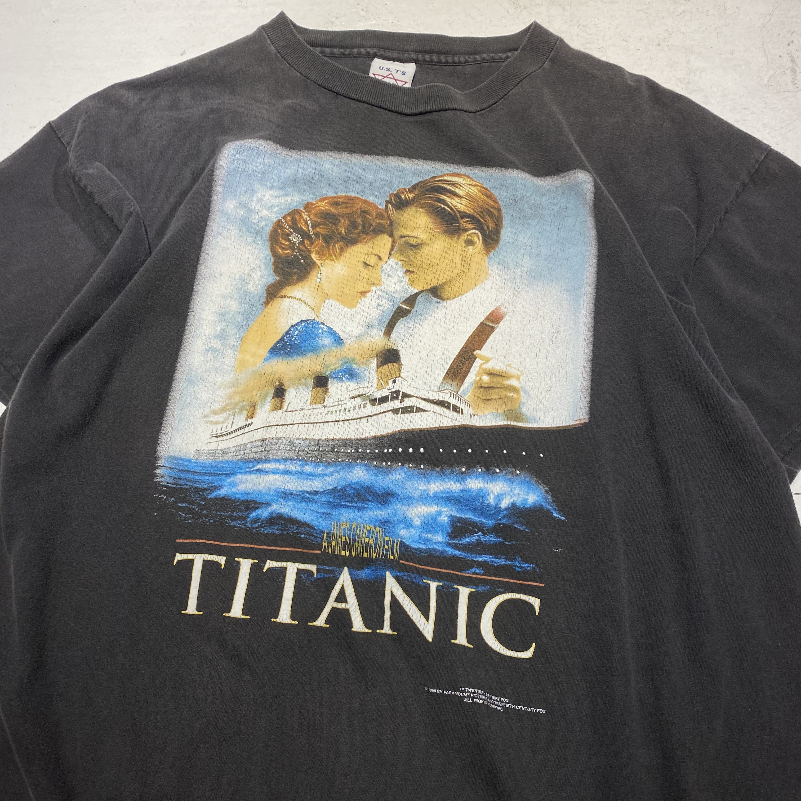 激安超特価激安超特価Titanic Promo Tee L タイタニック 黒 Tシャツ