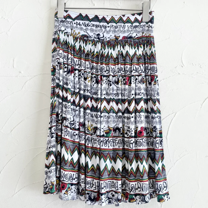 Made in Australia rastafari mini skirt | Vintage.City Vintage Shops, Vintage Fashion Trends