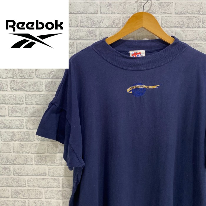 Reebok  オーバーサイズTシャツ　ワンポイントロゴ　刺繍ロゴ | Vintage.City 古着屋、古着コーデ情報を発信