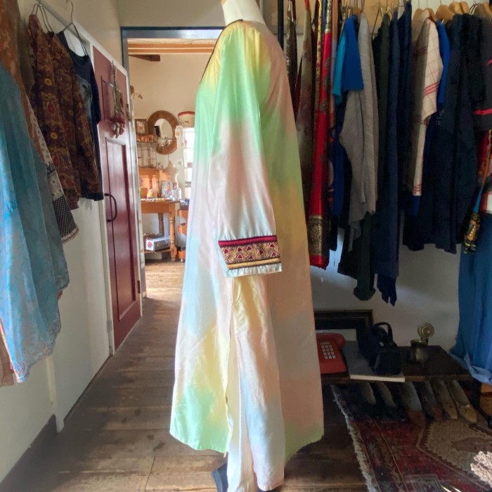 ethnic bijou dress/ビーズ刺繍のオリエンタルオーロラグラデーシ | Vintage.City 古着屋、古着コーデ情報を発信