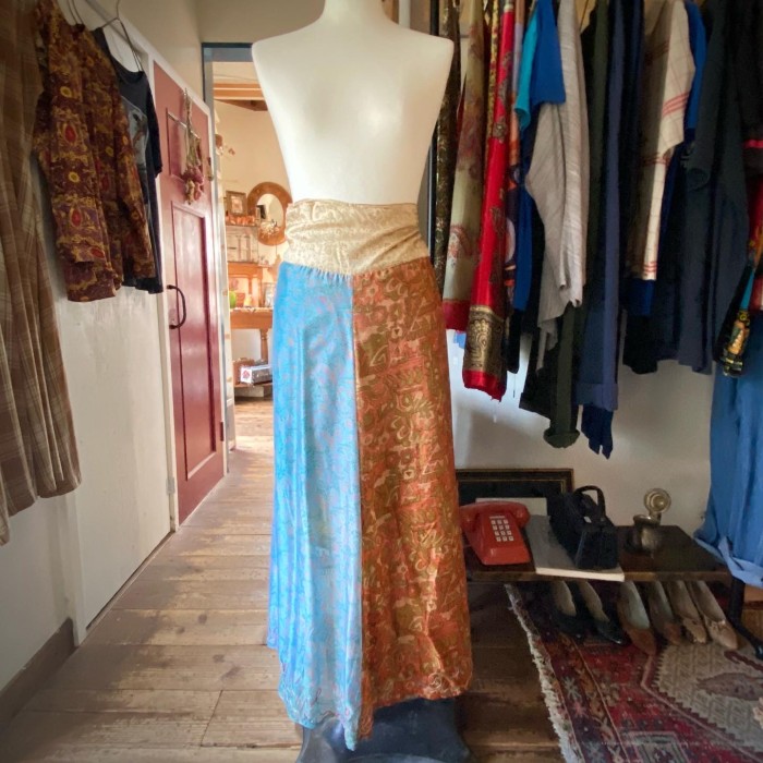 silk patchwork wrap skirt/シルクのパッチワーク刺繍巻き | Vintage.City 빈티지숍, 빈티지 코디 정보