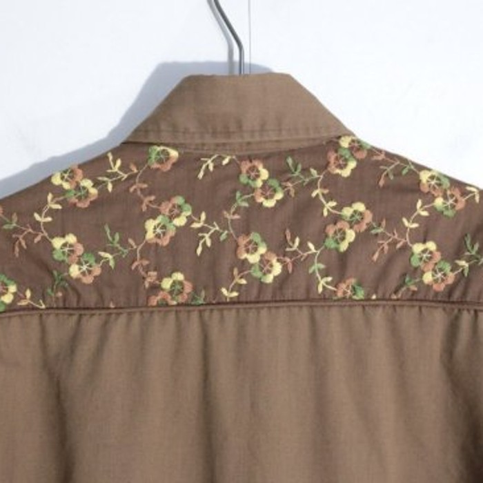 flower design embroidery western shirt. | Vintage.City 古着屋、古着コーデ情報を発信