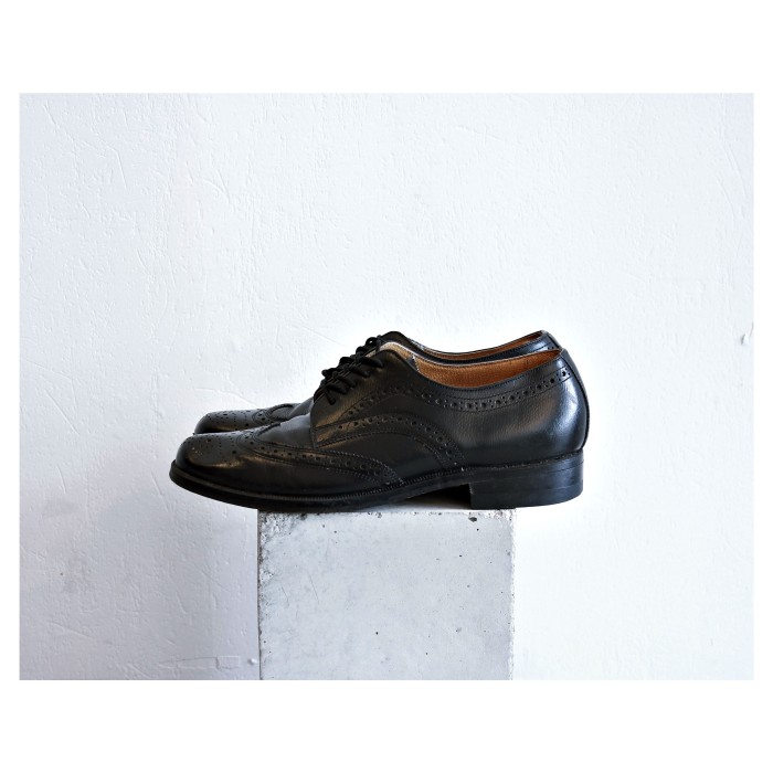 Vintage The Slater Wingtip Leather Shoes | Vintage.City Vintage Shops, Vintage Fashion Trends