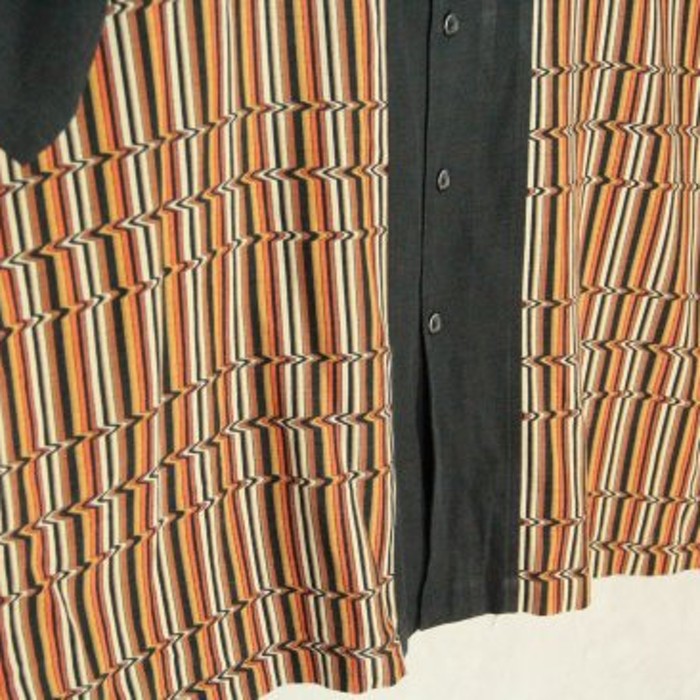 optical illusion front pattern shirt | Vintage.City 古着屋、古着コーデ情報を発信