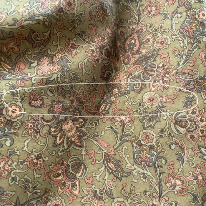 arabesque pattern tuck skirt | Vintage.City 古着屋、古着コーデ情報を発信