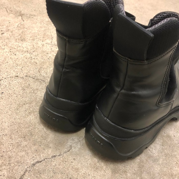 PRADA Side gore boots | Vintage.City 古着屋、古着コーデ情報を発信