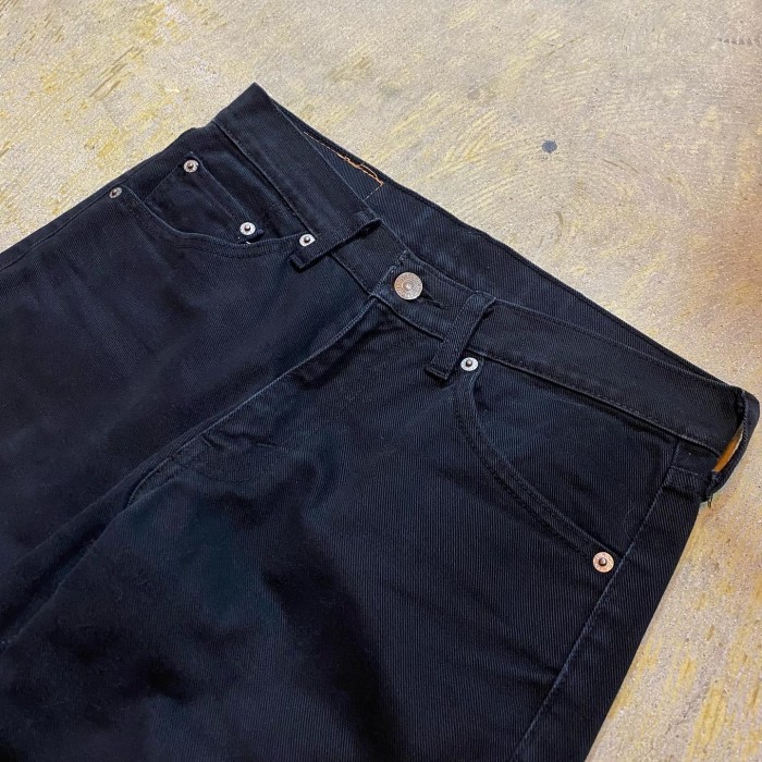 00s Levi’s 517 black denim flare pants | Vintage.City Vintage Shops, Vintage Fashion Trends