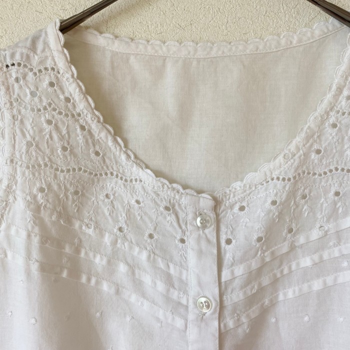 no sleeve white blouse | Vintage.City 古着屋、古着コーデ情報を発信