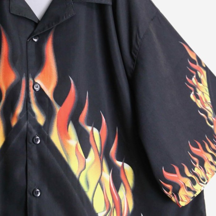 burning spade pattern black loose shirt | Vintage.City 빈티지숍, 빈티지 코디 정보