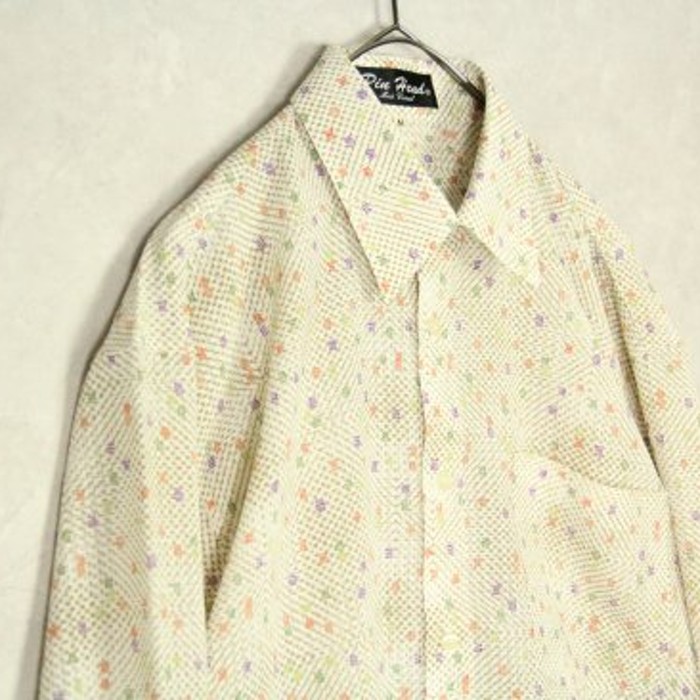 colorful spring design translucencyshirt | Vintage.City Vintage Shops, Vintage Fashion Trends