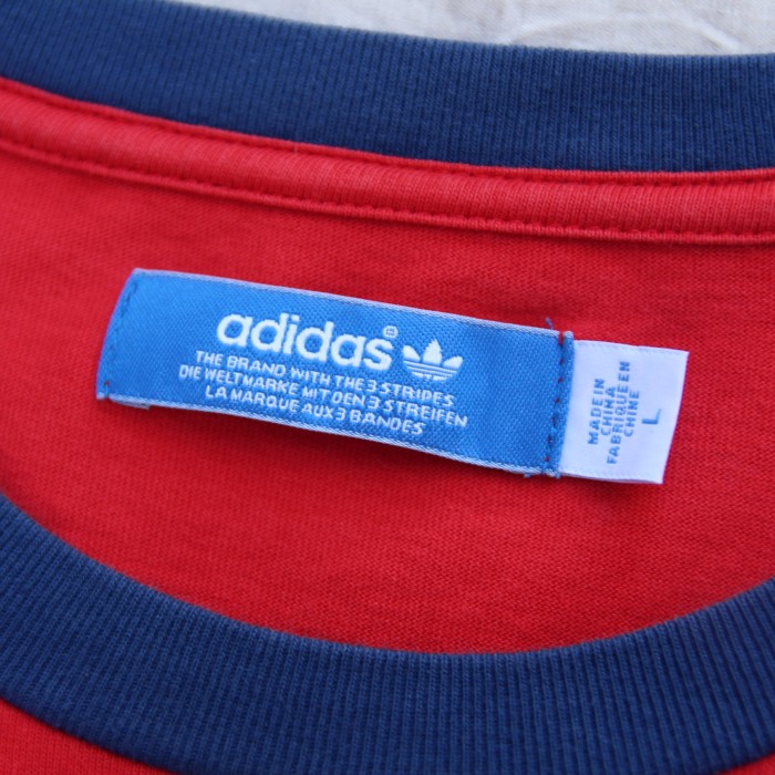 Adidas S/S Sports Print Tee | Vintage.City 古着屋、古着コーデ情報を発信