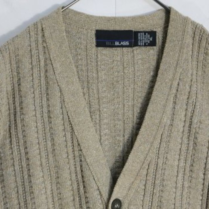 "BILLBLASS" beige basic V neck cardigan. | Vintage.City Vintage Shops, Vintage Fashion Trends