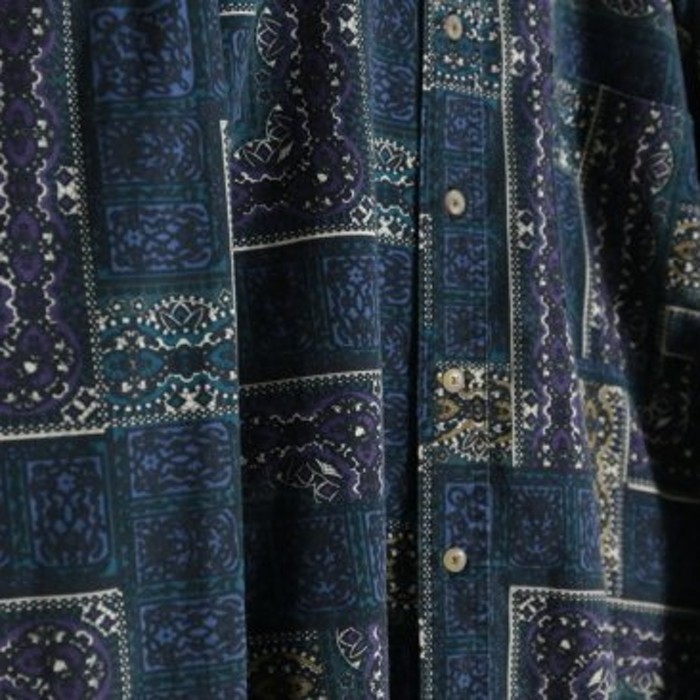 cold color ethnic design shirt. | Vintage.City Vintage Shops, Vintage Fashion Trends