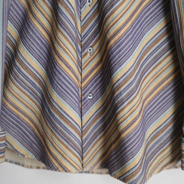 diagonal corduroy fabric dress shirt | Vintage.City Vintage Shops, Vintage Fashion Trends