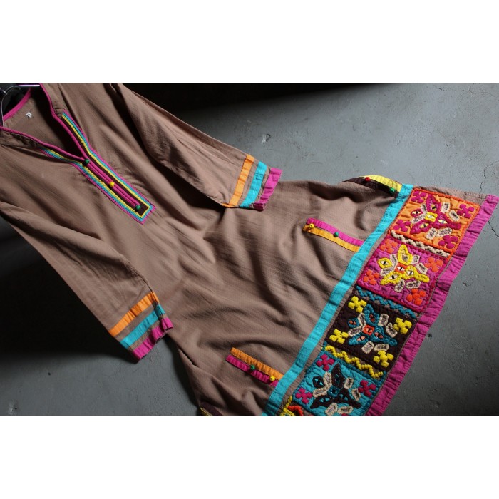 80's Shisha embroidery dress | Vintage.City Vintage Shops, Vintage Fashion Trends