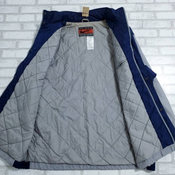 NIKEPREMIER（ナイキプレミア）　灰色・紺　中綿ジャケット　Lサイズ | Vintage.City 빈티지숍, 빈티지 코디 정보