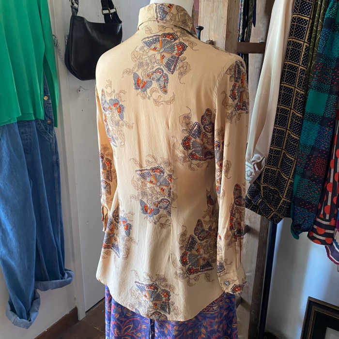 made in Italy vintage silk blouse /蝶々モチー | Vintage.City 古着屋、古着コーデ情報を発信