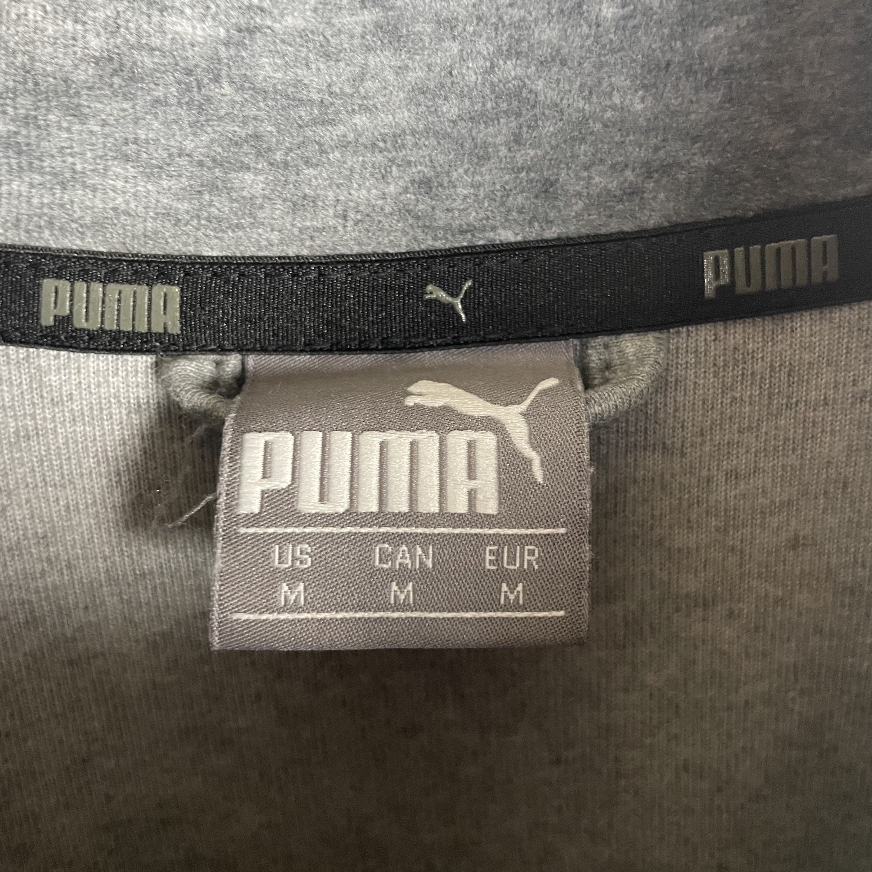 ベロア調 トラックジャケット プーマ PUMA ジャージー ロゴ 刺繍 