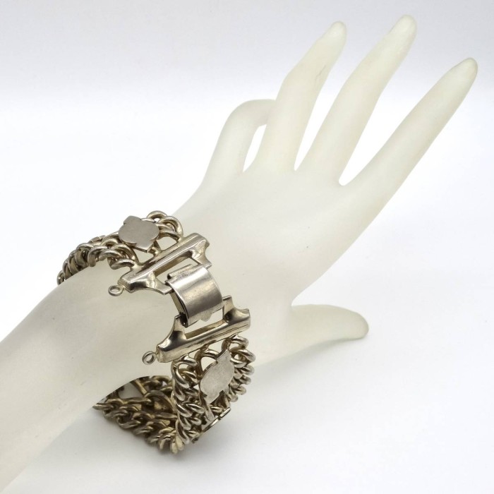 50s USA vintage geometric motif bracelet | Vintage.City Vintage Shops, Vintage Fashion Trends