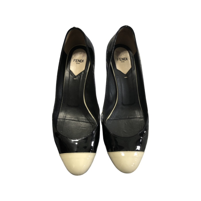 Fendi Heels Black/Cream | Vintage.City 빈티지숍, 빈티지 코디 정보