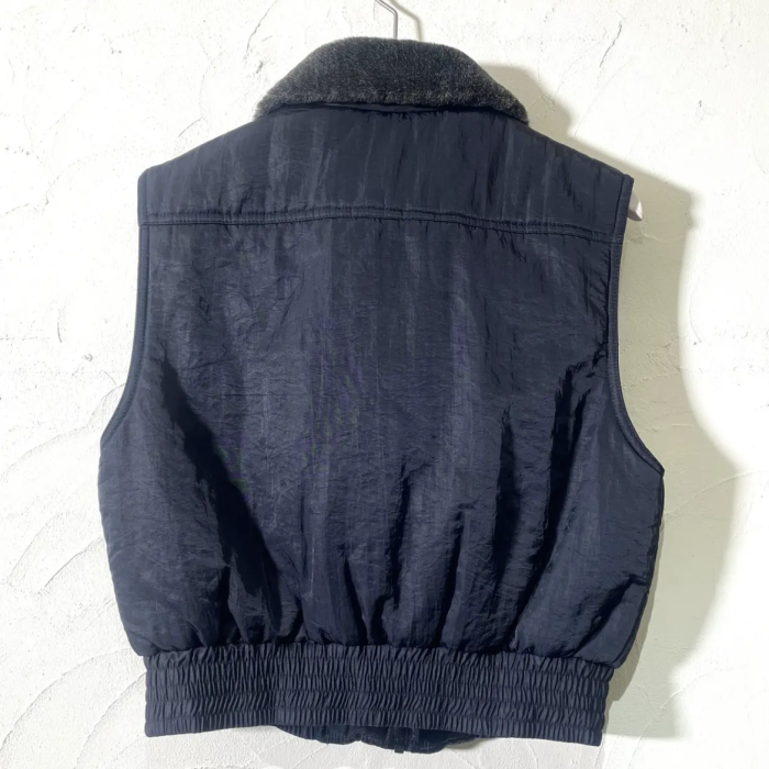 Black polyester × fake fur collar vest | Vintage.City 古着屋、古着コーデ情報を発信