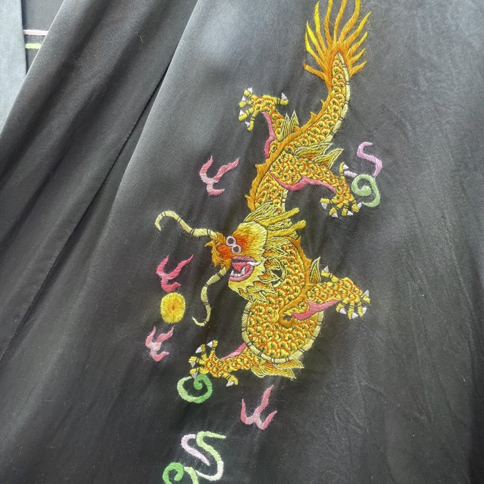 vintage chinese dragon rayon long gown | Vintage.City Vintage Shops, Vintage Fashion Trends