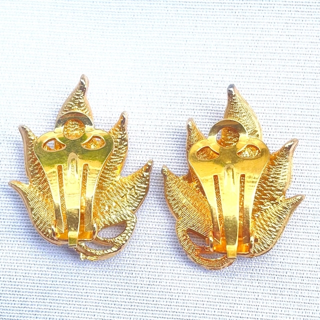 Gold leaf earring