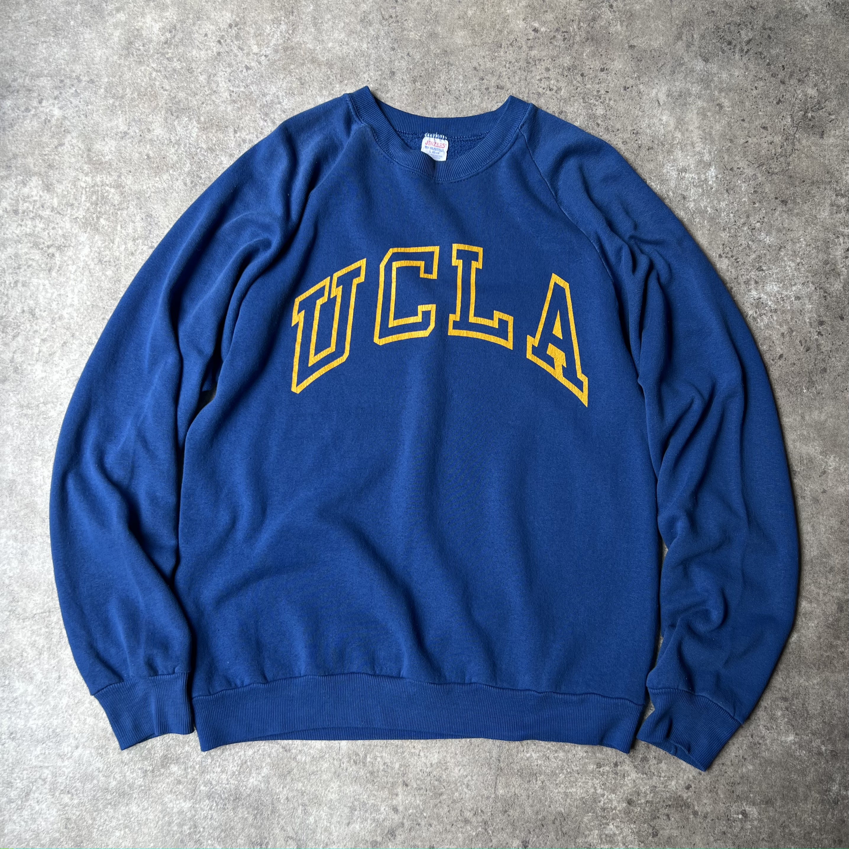 JERZEES “UCLA” sweat sweat 80s | Vintage.City