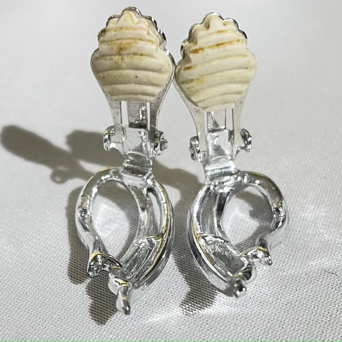 70s Sarah Coventry silver earring | Vintage.City 빈티지숍, 빈티지 코디 정보