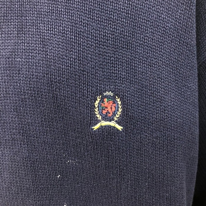 90s トミーヒルフィガー ワンポイントニット 刺繍ロゴ オーバーサイズ | Vintage.City 古着屋、古着コーデ情報を発信