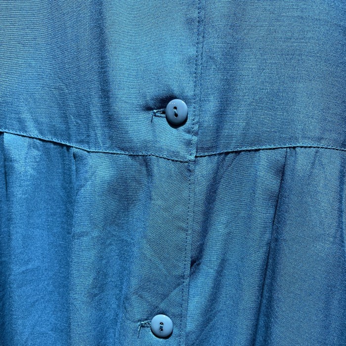 襟付きのターコイズブルーのワンピース | Vintage.City 古着屋、古着コーデ情報を発信