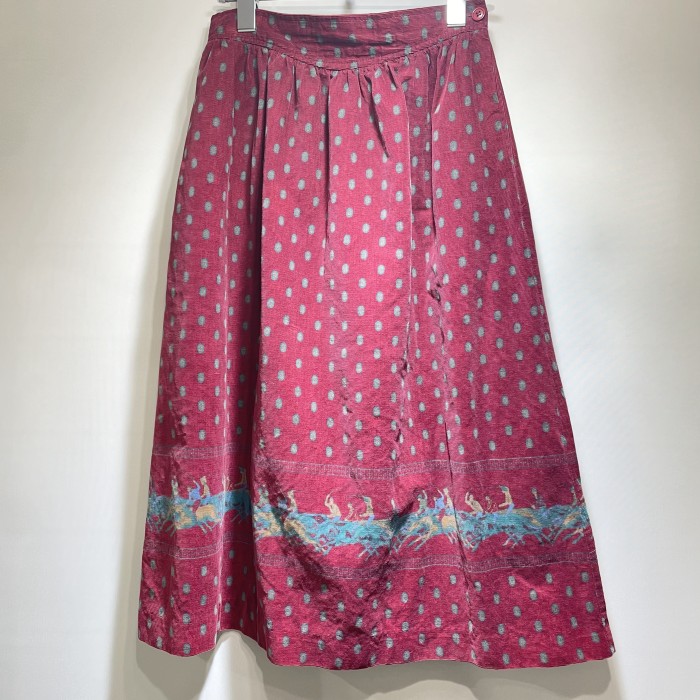 真っ赤な競馬スカート | Vintage.City 古着屋、古着コーデ情報を発信