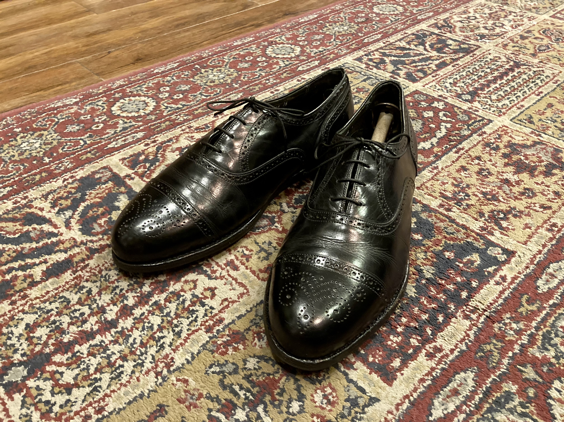 フローシャイム・インペリアルの革靴 | Vintage.City