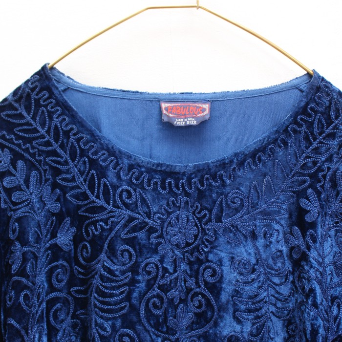 USA VINTAGE アメリカ古着刺繍ベロアデザインカットソー | Vintage.City 古着屋、古着コーデ情報を発信