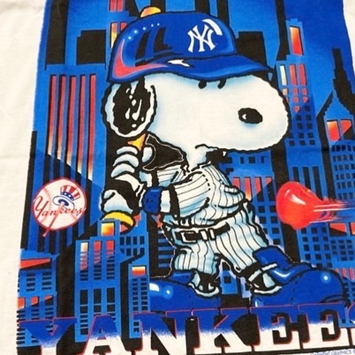 95s MLB NEWYORK YANKEES × SNOOPY T-SHIRT | Vintage.City 古着屋、古着コーデ情報を発信