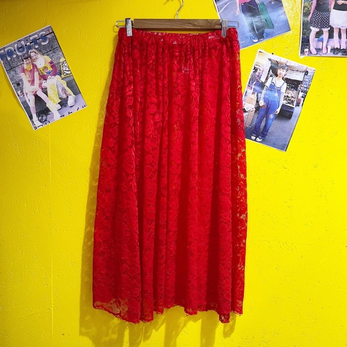 Flower lace red long skirt/2240 | Vintage.City 古着屋、古着コーデ情報を発信