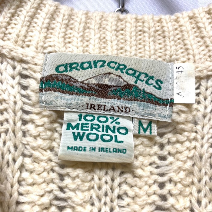 aran crafts” Knit Vest Made in IRELAND | Vintage.City